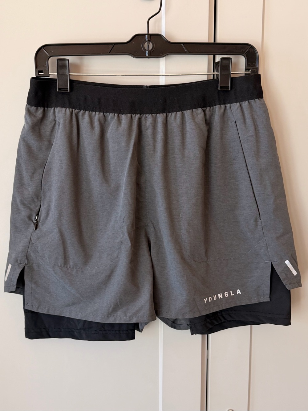 YoungLA Men’s Medium Gray 2-in-1 Lined Running Gym Shorts Reflective Zip Pockets